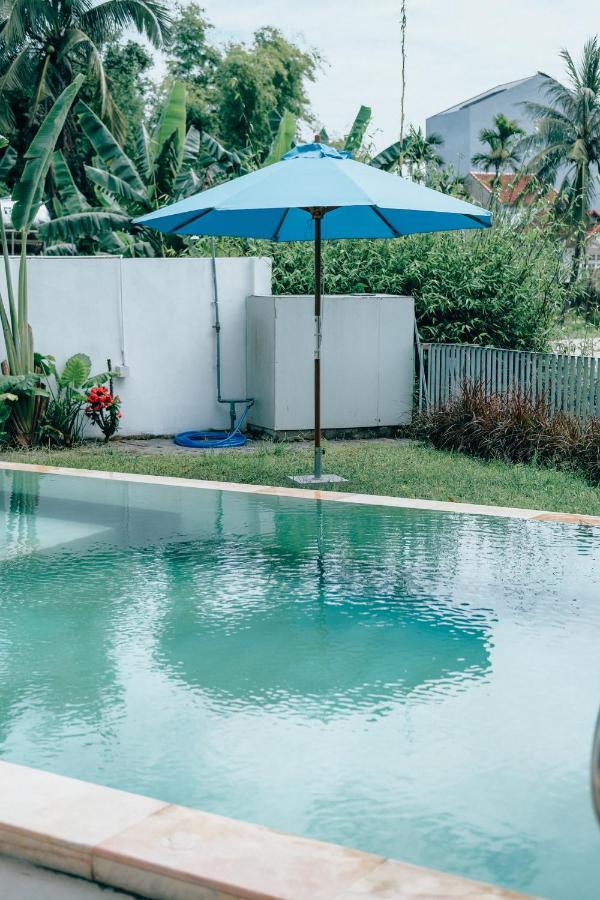 Homeday Retreats Homestay *