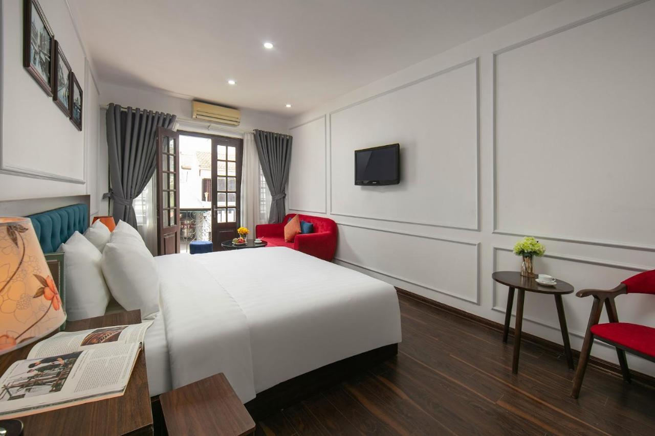 Hotel Silk Moment & 3*