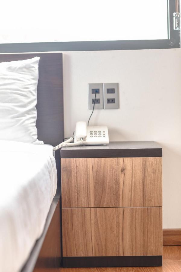 Ttr Midtown View Hotel