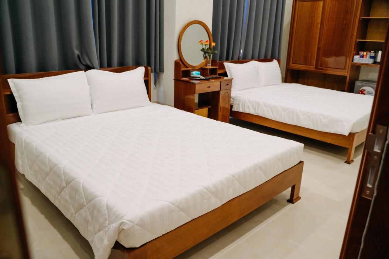 Hotel Khach San A68 Long My