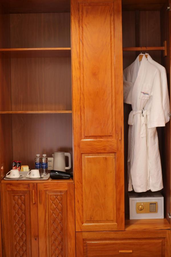 Hotel Phu Long & Restaurant 4*