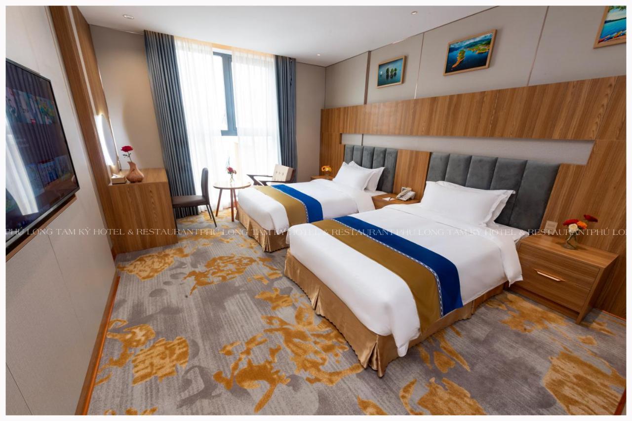 Phu Long & Restaurant Hotel