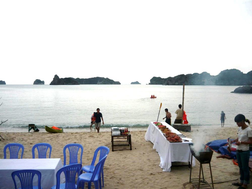 Monkey Island Resort Cat Ba Island