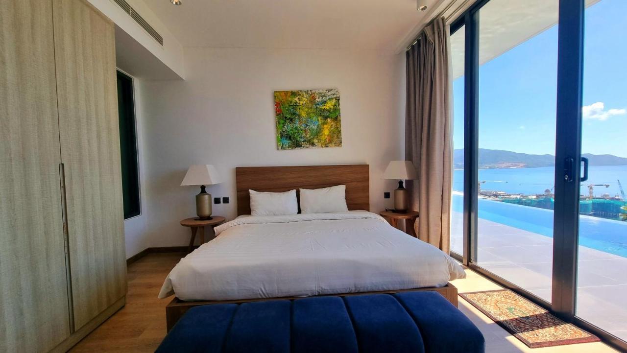 Promotion Early Booker Ocean Front 500m2 With 4 Bedrooms And Swimming Pool Villa *