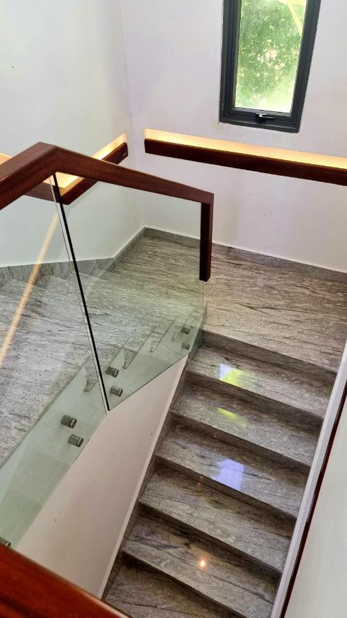 Promotion Early Booker Ocean Front 500m2 With 4 Bedrooms And Swimming Pool Nha Trang