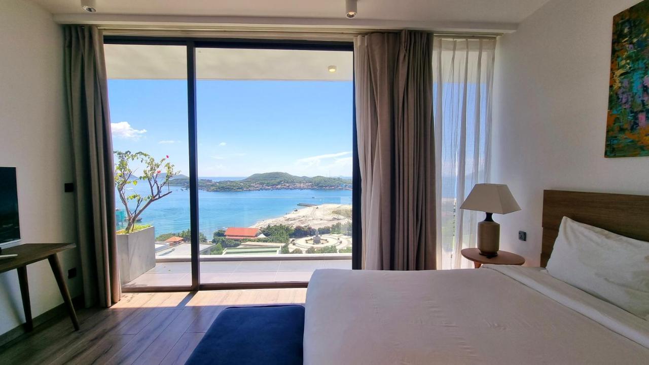 Villa Promotion Early Booker Ocean Front 500m2 With 4 Bedrooms And Swimming Pool