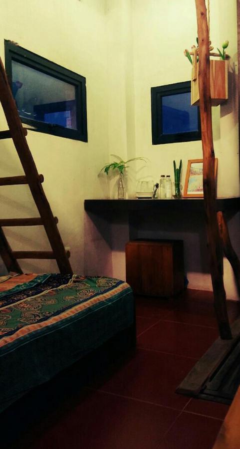 Gisy Water Tower Bed & Breakfast