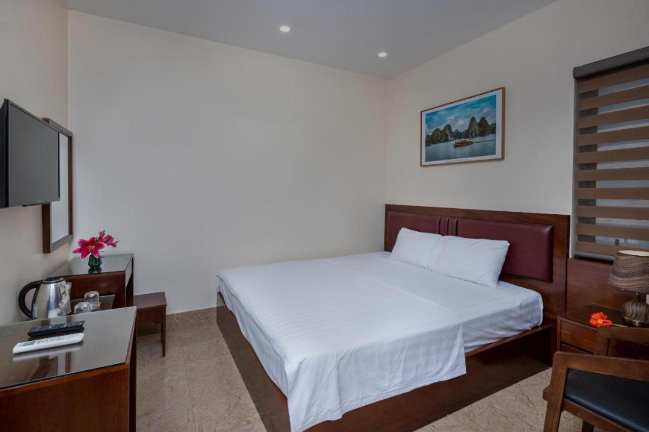 Hotel Aroma Cat Ba Sea View *