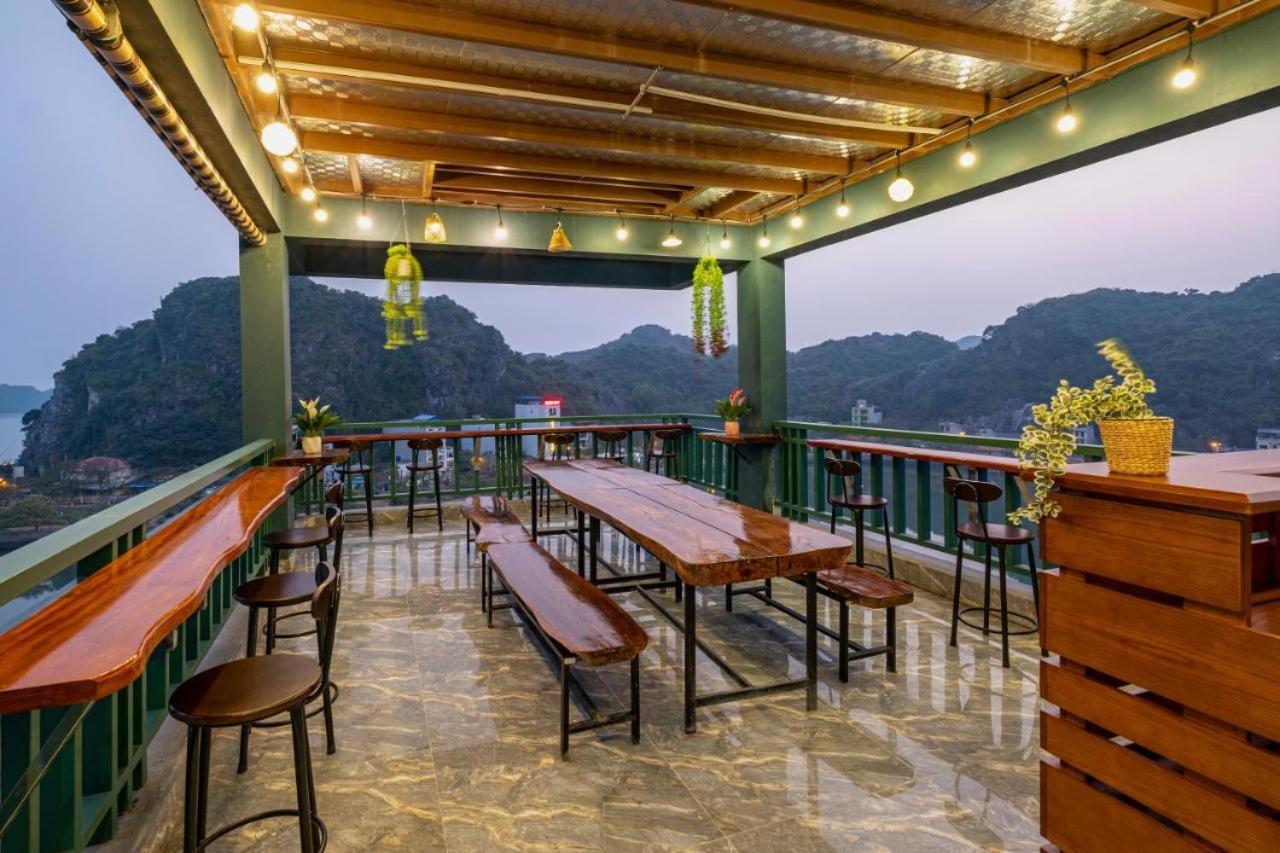 Aroma Cat Ba Sea View Hotel *