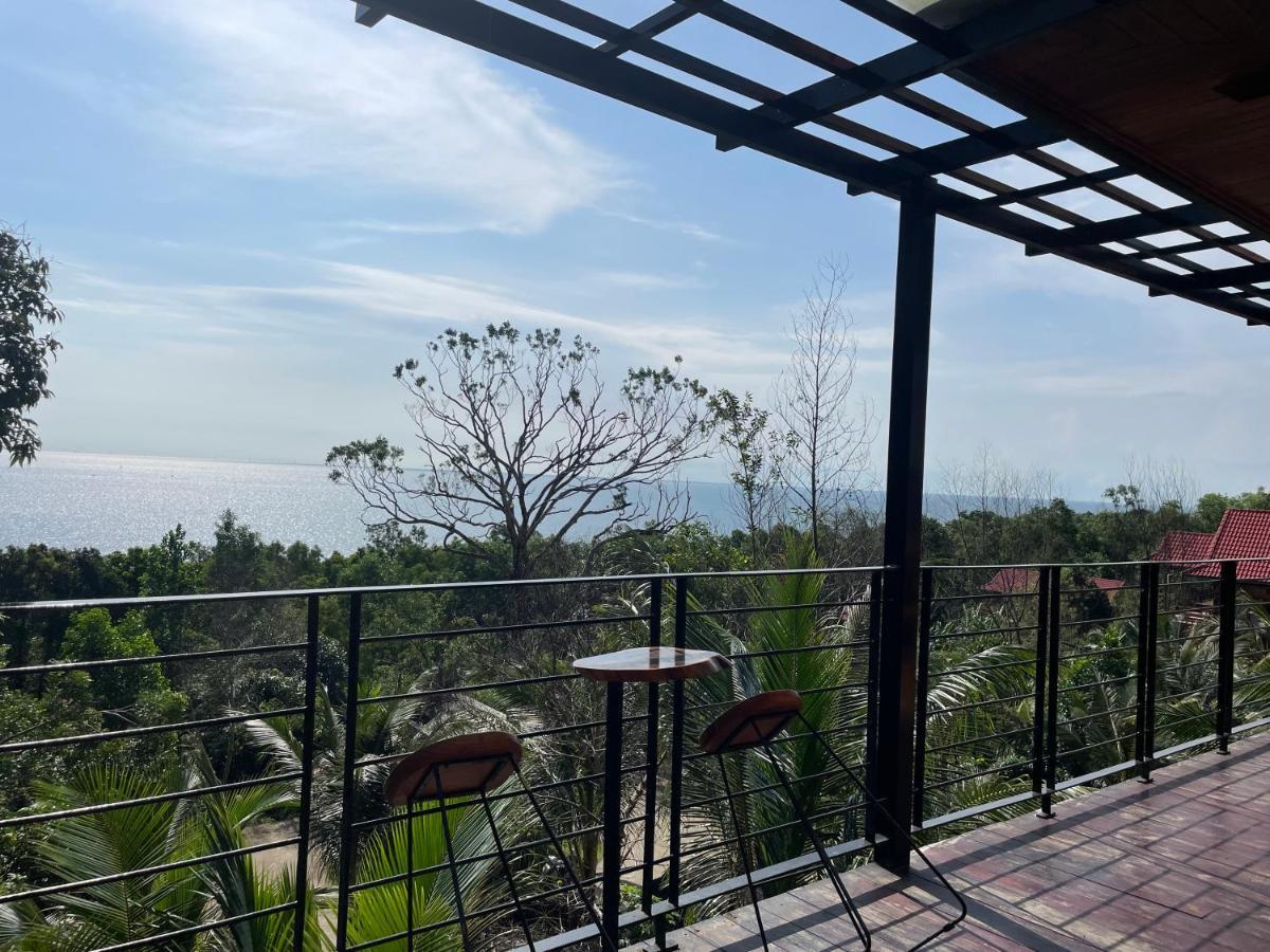 Ong Vinh House - Living Among Nature ! Villa