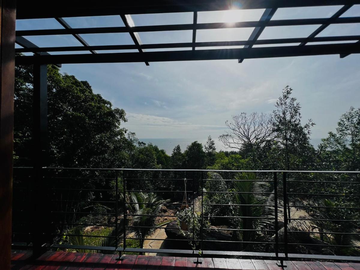 Ong Vinh House - Living Among Nature ! Villa