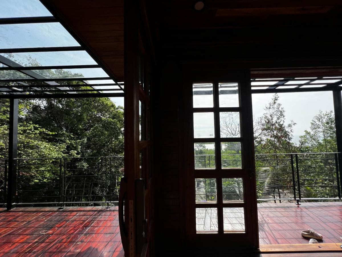 Ong Vinh House - Living Among Nature ! * Phu Quoc