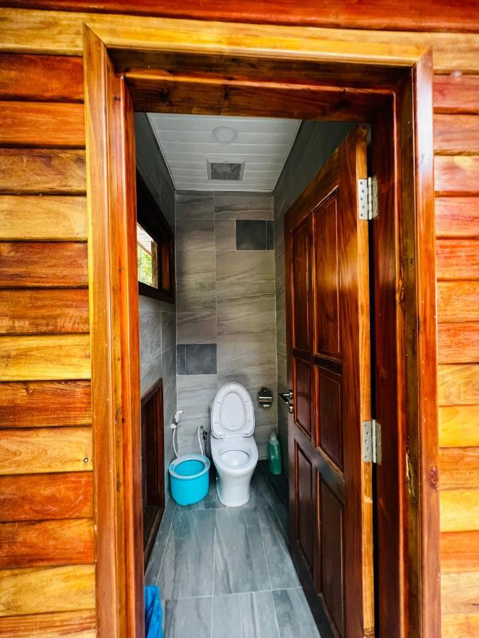 Ong Vinh House - Living Among Nature ! Phu Quoc