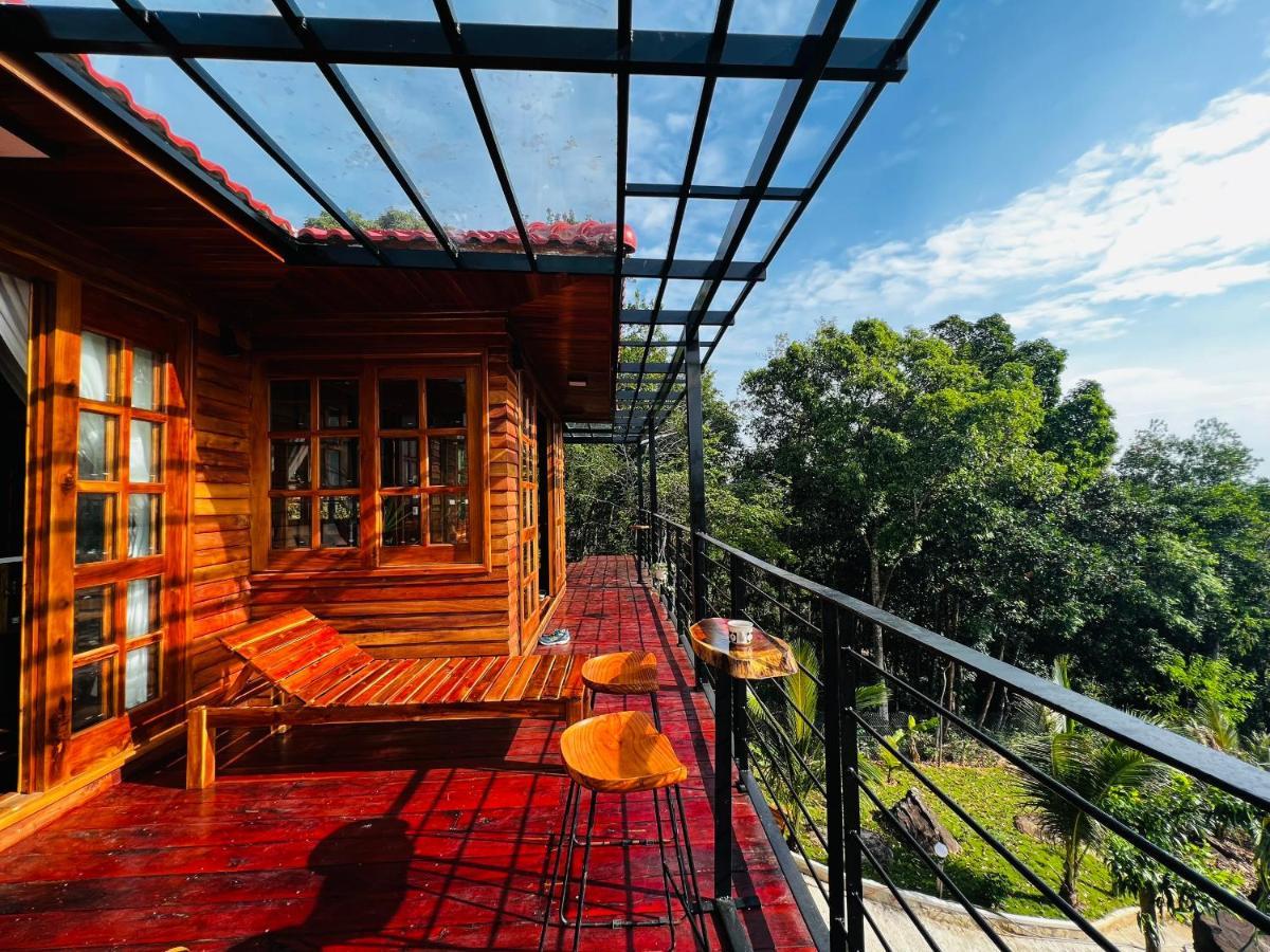 Ong Vinh House - Living Among Nature ! * Phu Quoc