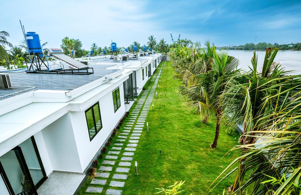 Heddin Resort *