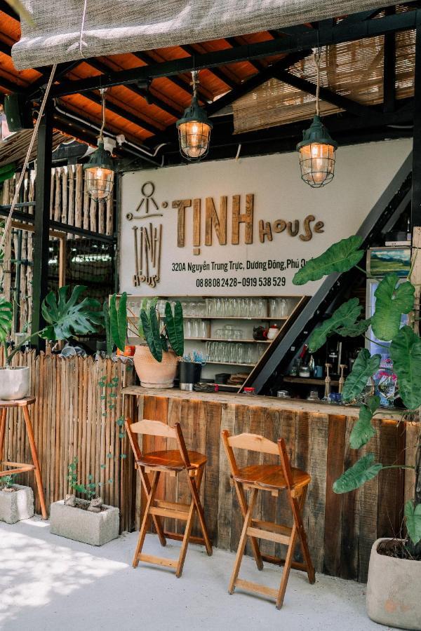 Tinh House Hotel 2*