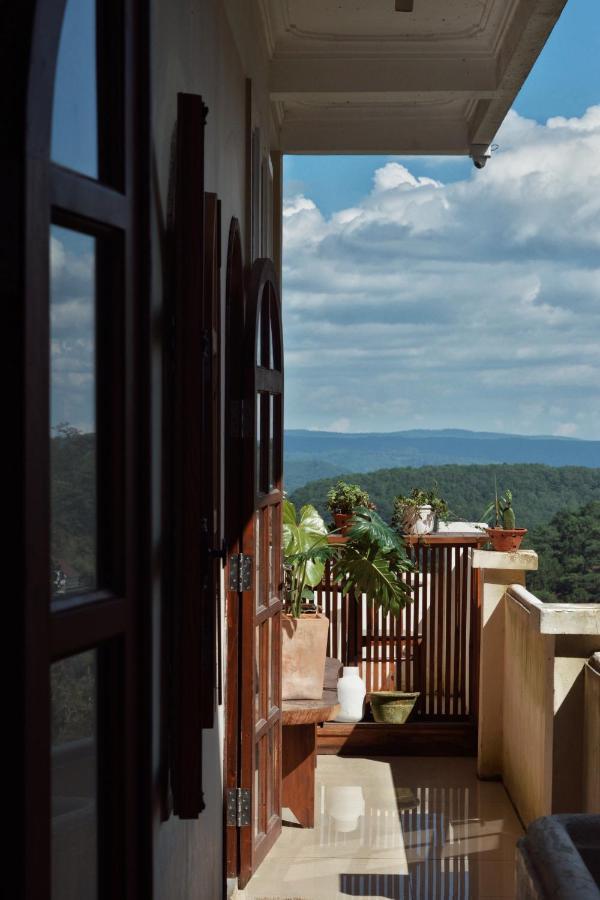 Dreamers: & Coffee Homestay *