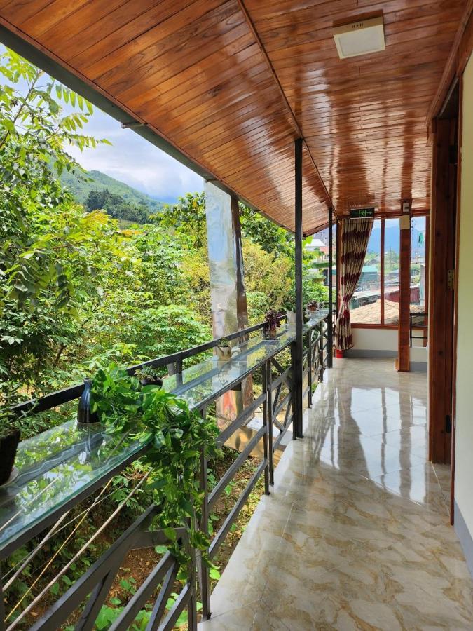 Muong Hoa Local House Hotel