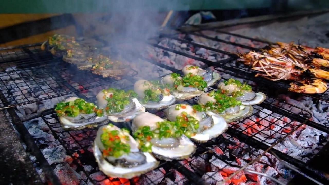 Tnh Khách sạn