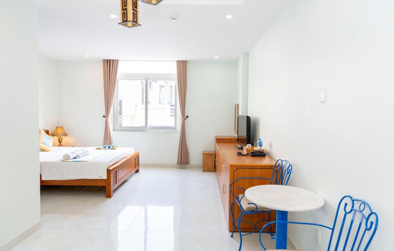 Khách sạn Tnh
