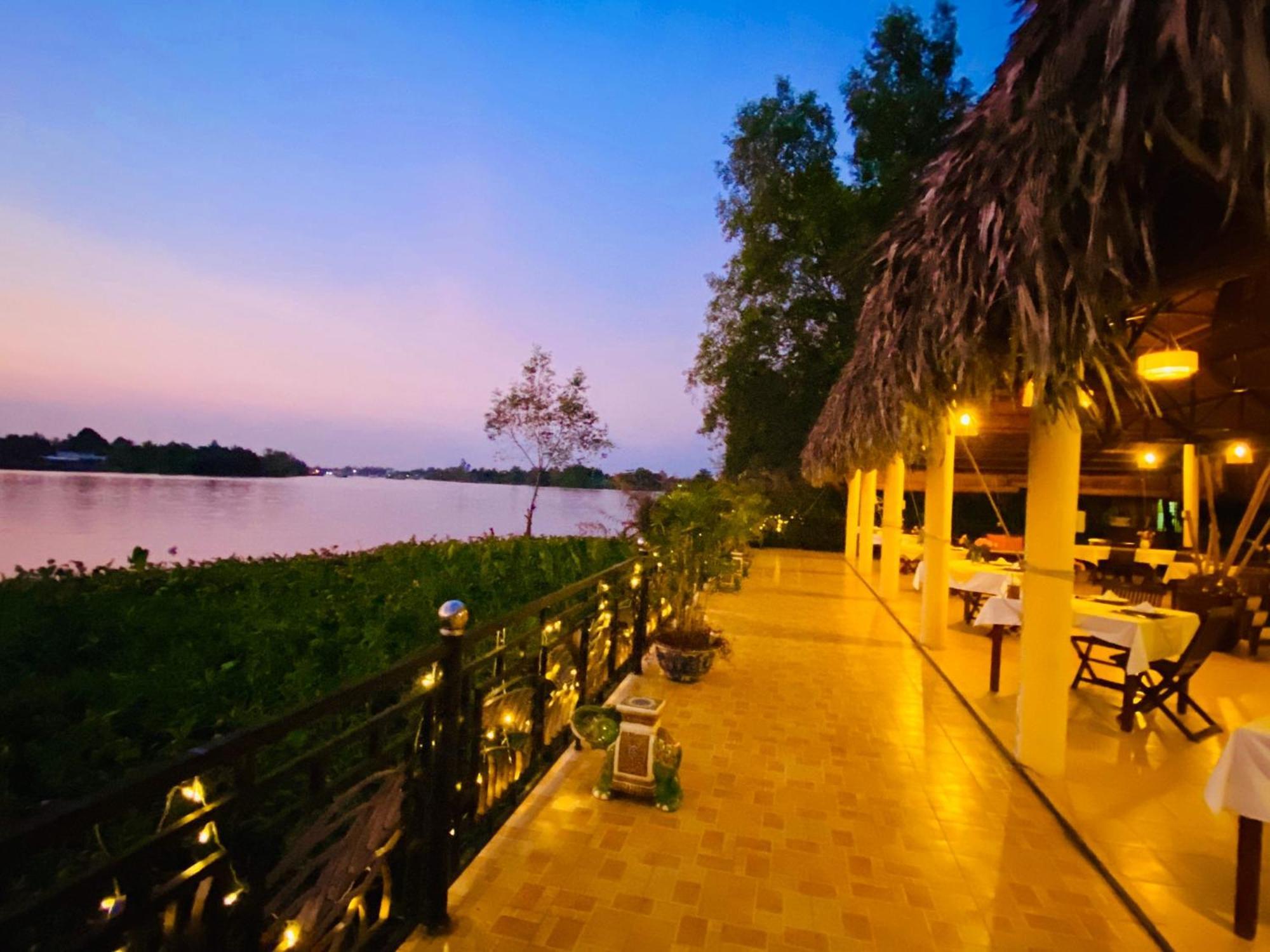 Bed & Breakfast Mango Riverside Ben Tre