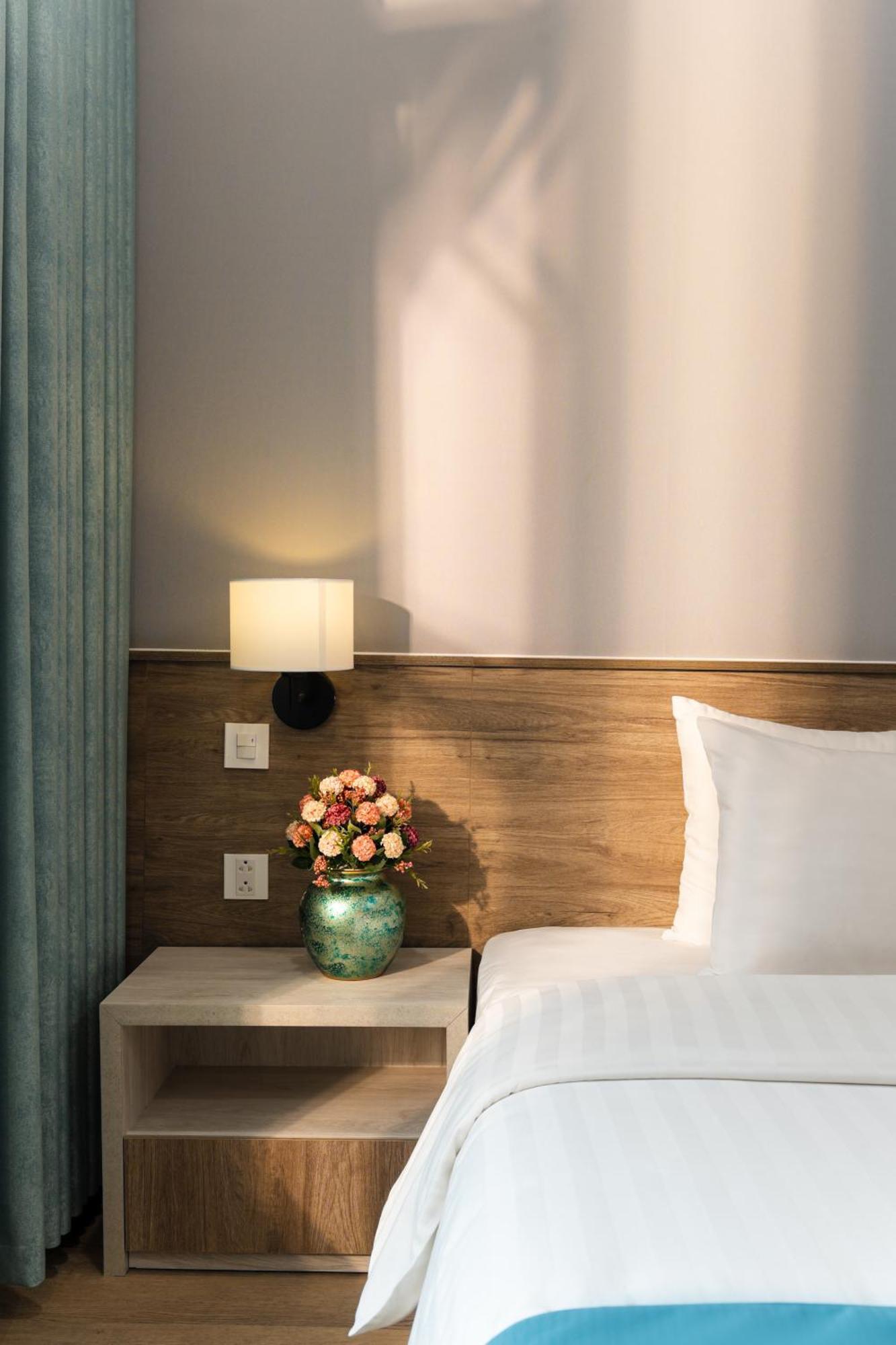Hotel Capital Garden Hanoi