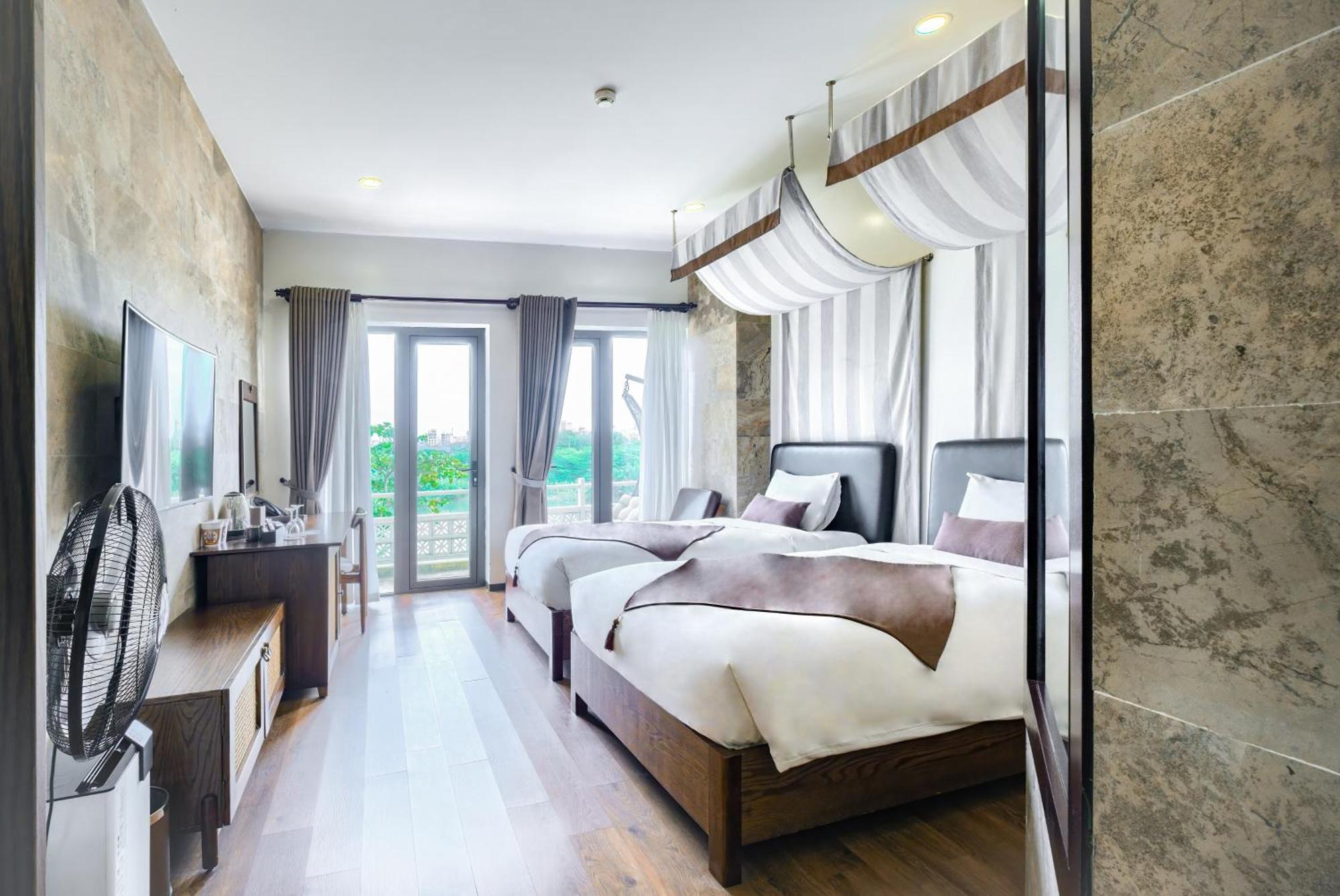 The Blossom Resort Island