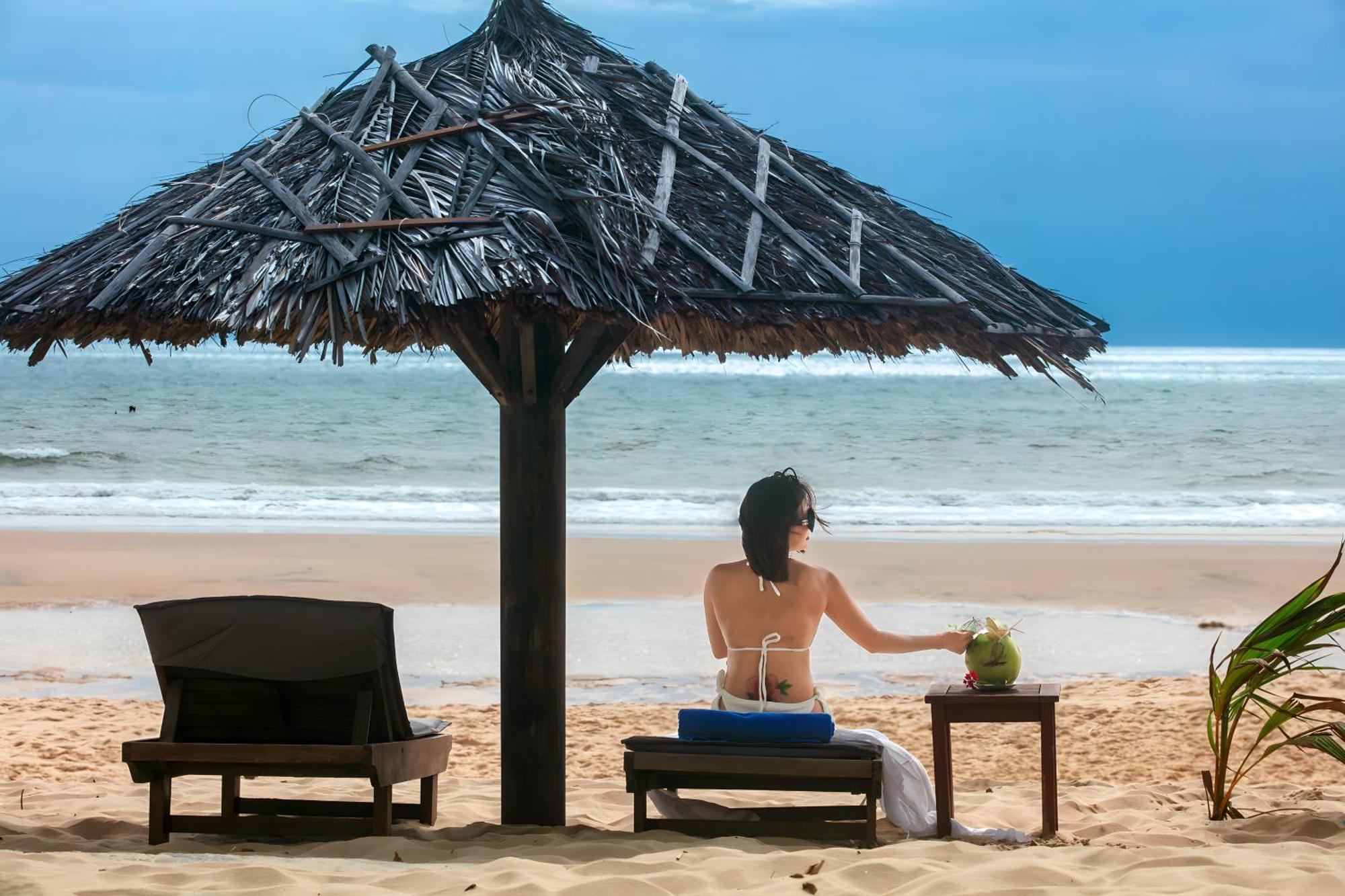 Sea Lion Resort 4*