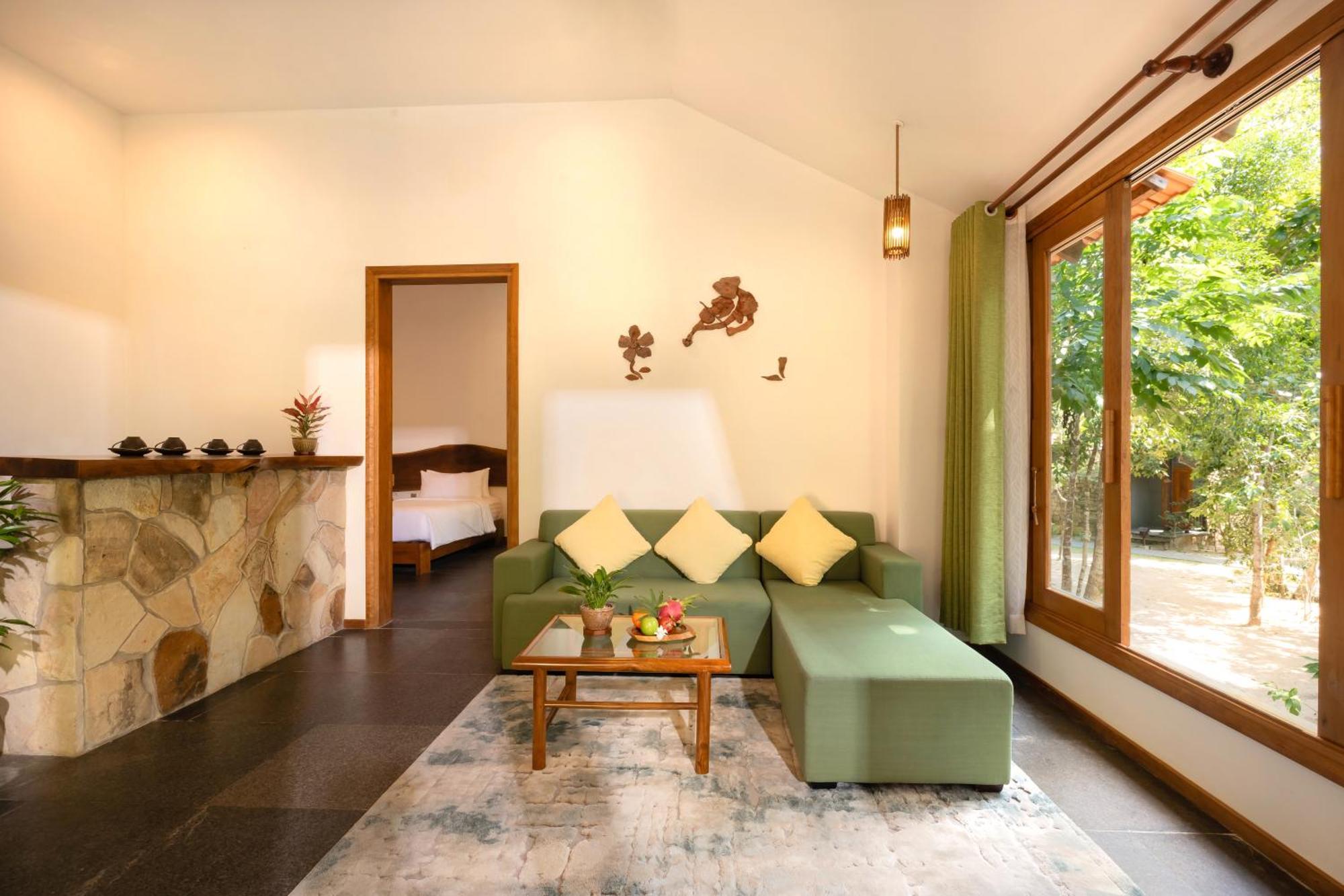 Bay Resort&spa Khu nghỉ mát 5*