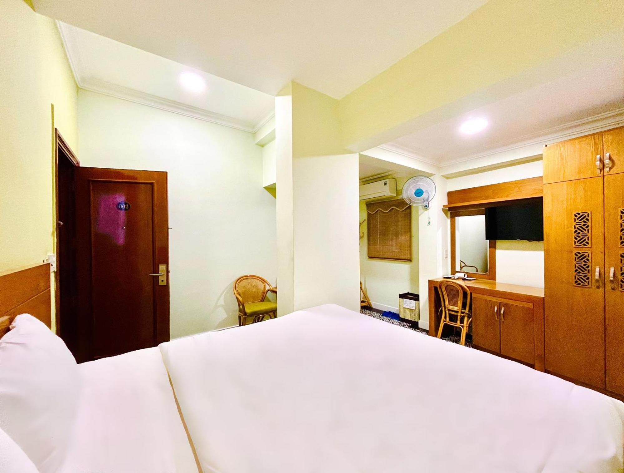 Khách sạn Spring House TP. Hồ Chí Minh