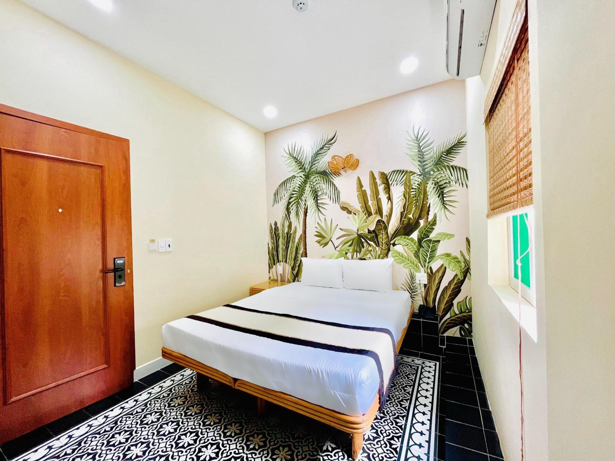 Spring House Khách sạn