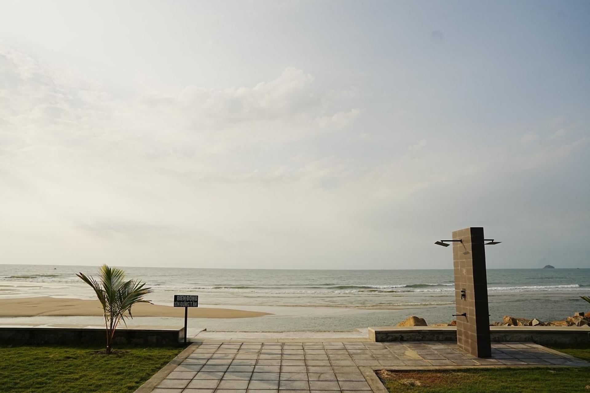 Hotel Dat Lanh Beach Resort La Gi