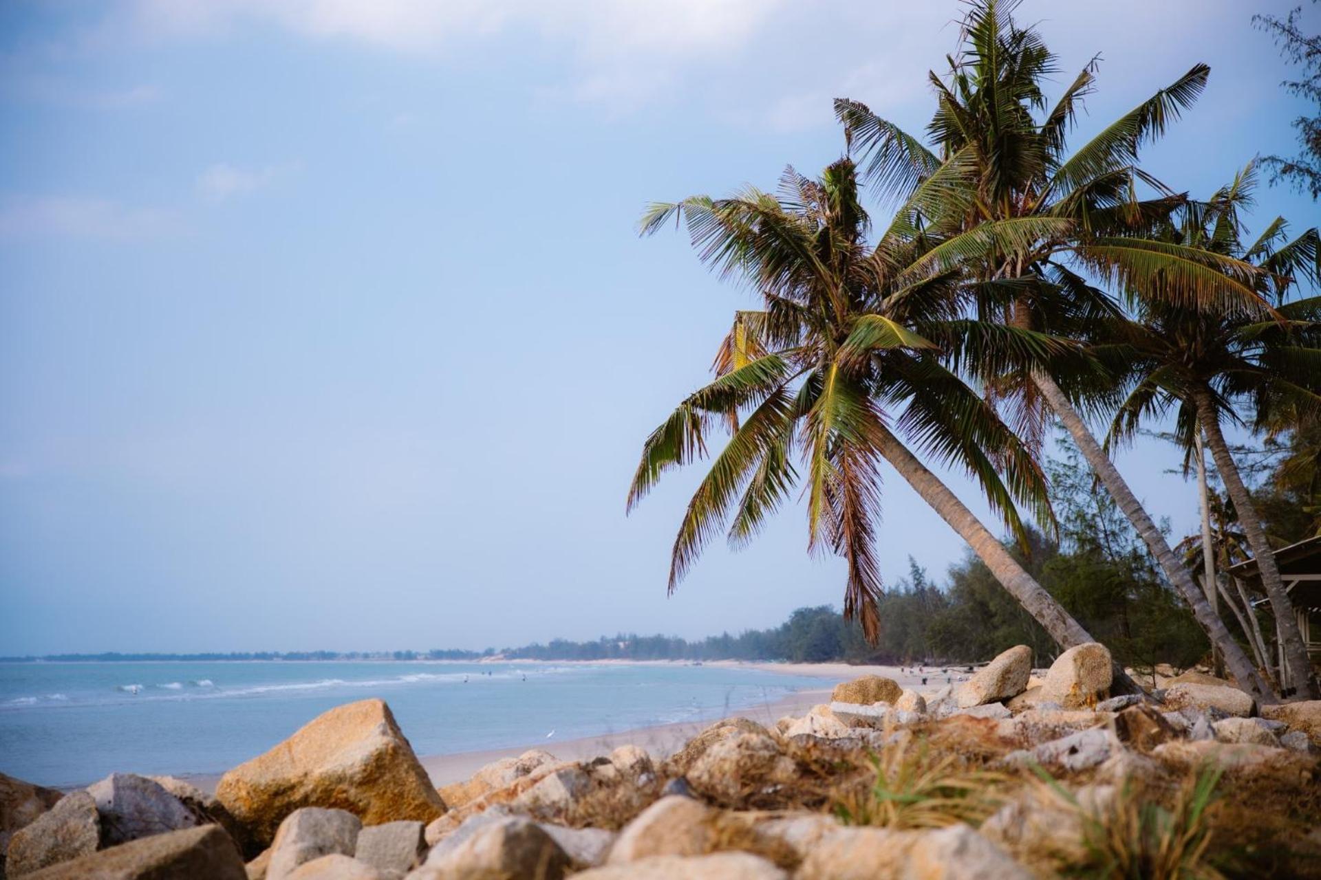 Dat Lanh Beach Resort Hotel La Gi
