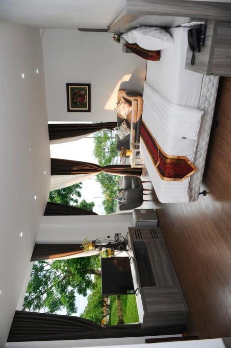 Khách sạn Soo 3*