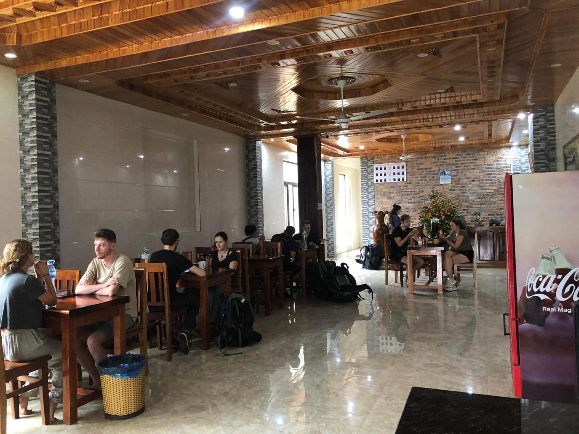 Starlet 3* Phong Nha