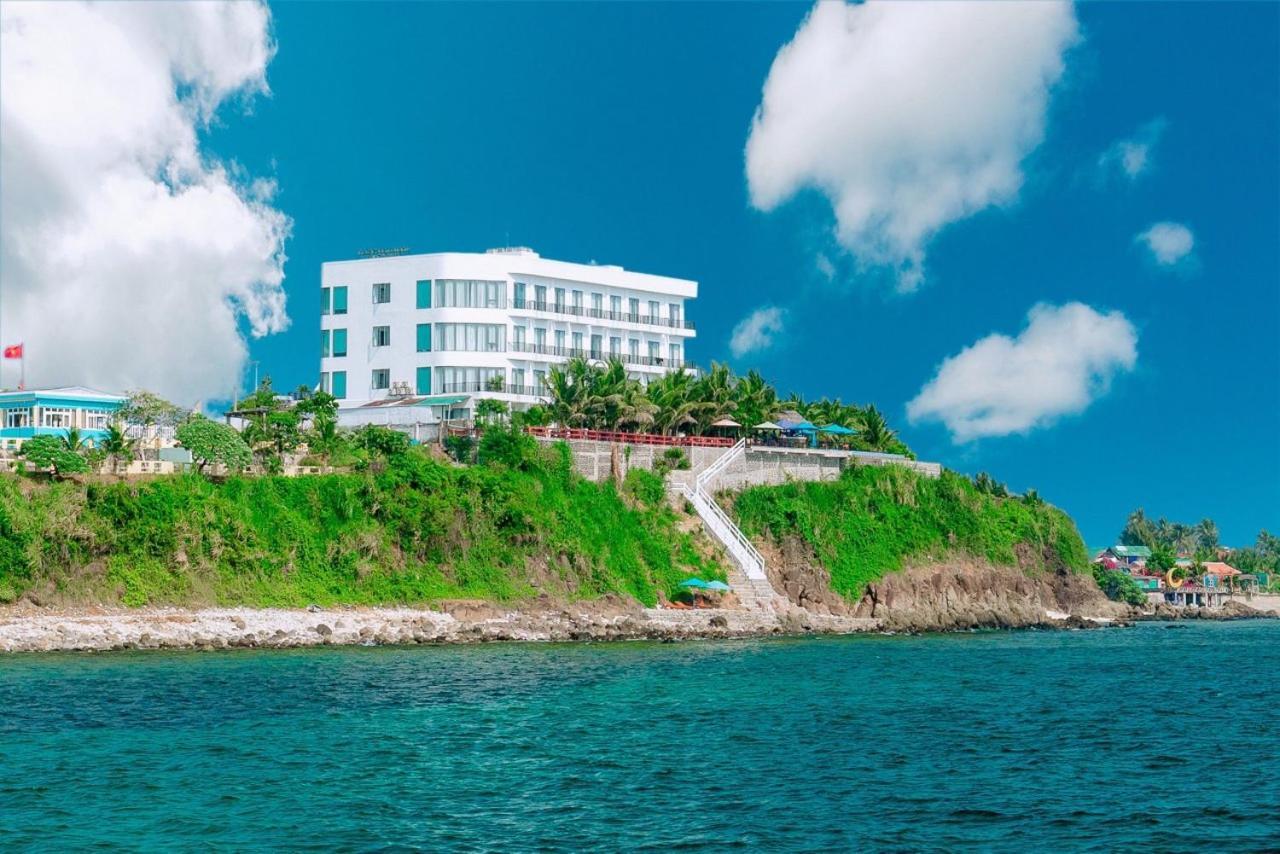 Pearl Island & Hotel 4*