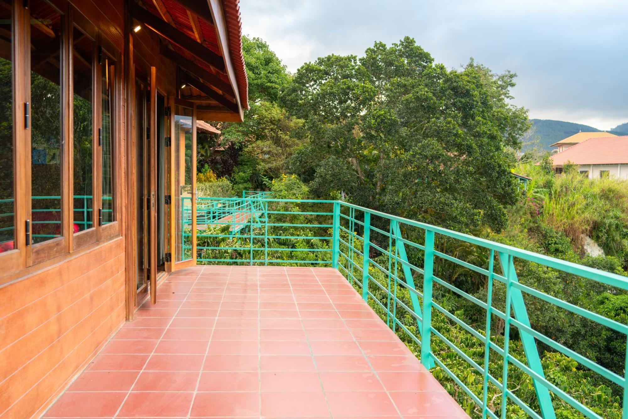 Ivory Falls Resort 3*