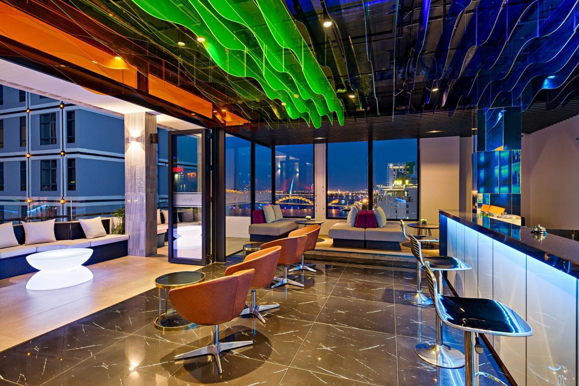 Hotel Satya Market 4*