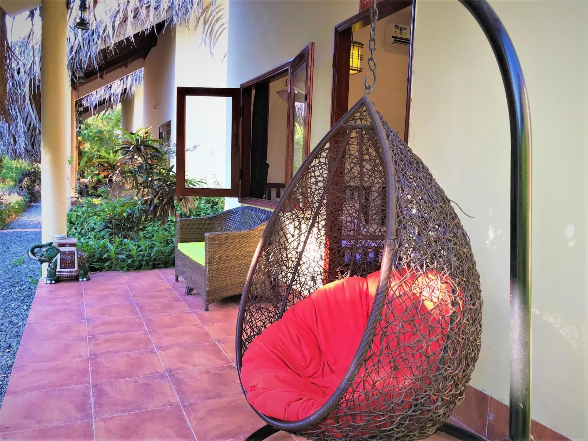 Mango Riverside