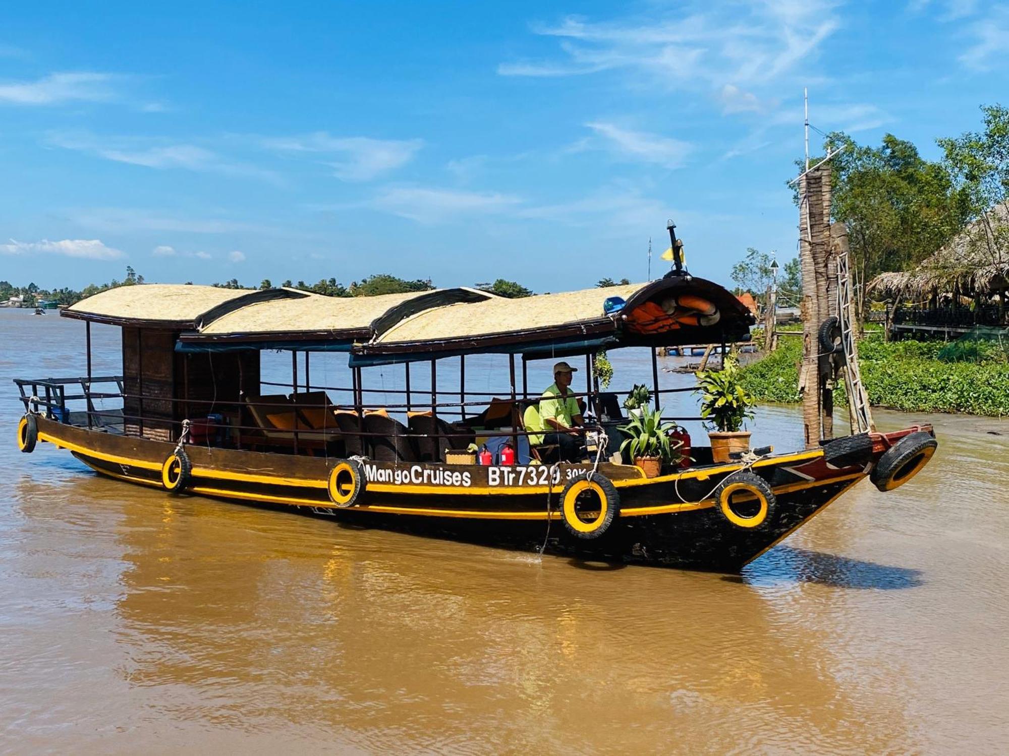 Mango Riverside Bed & Breakfast Ben Tre