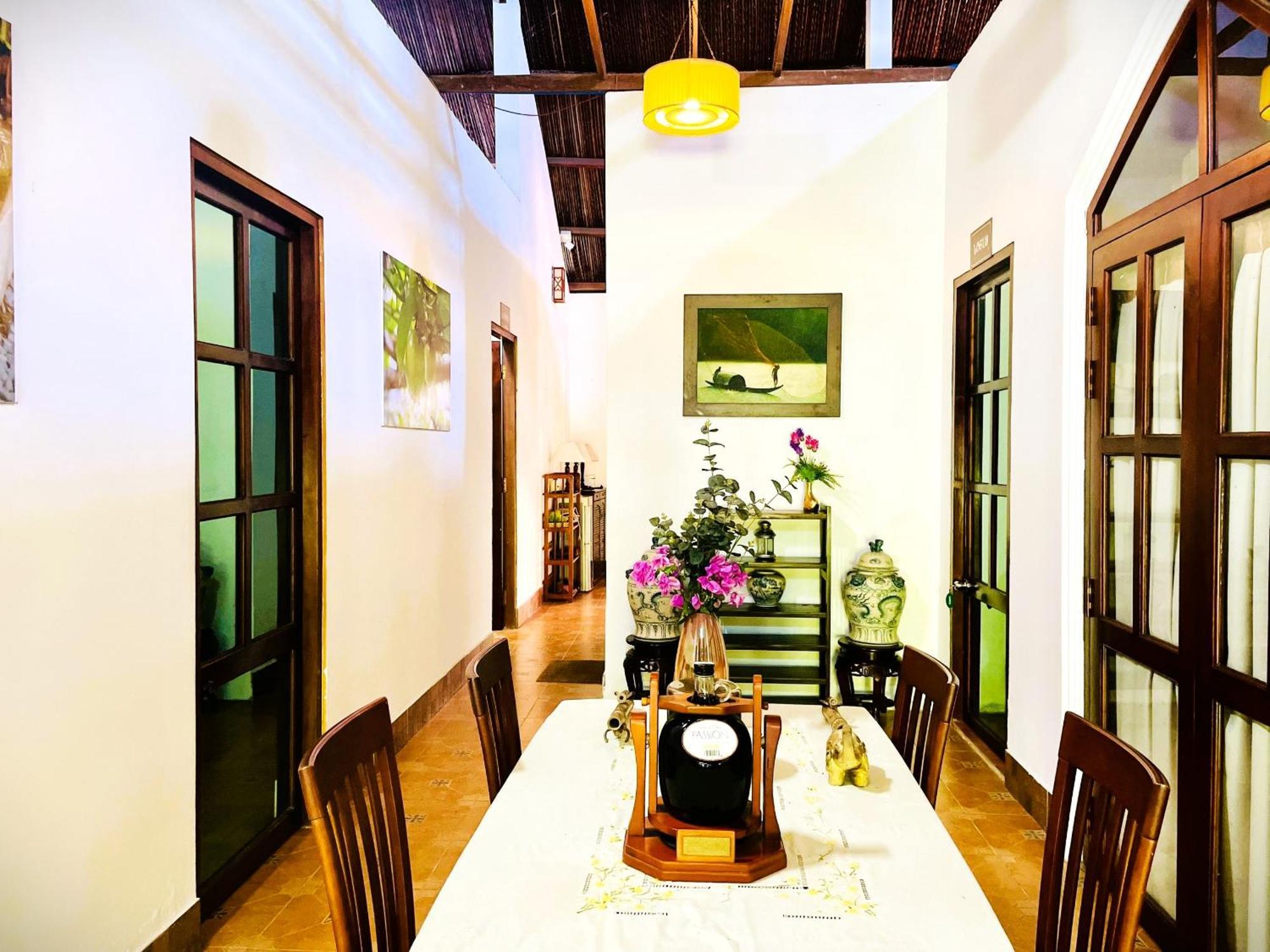 Mango Riverside Bed & Breakfast Ben Tre
