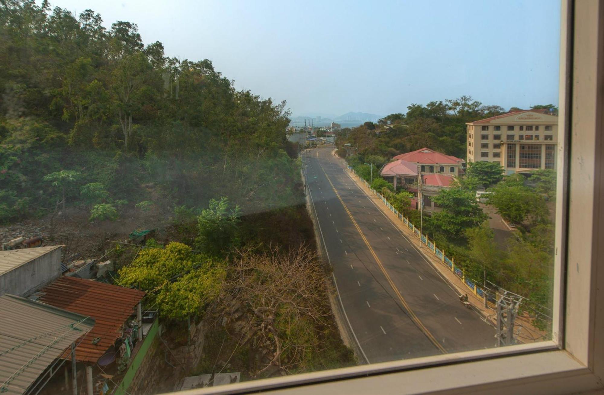Khach San Cliffhouse Hotel 3*