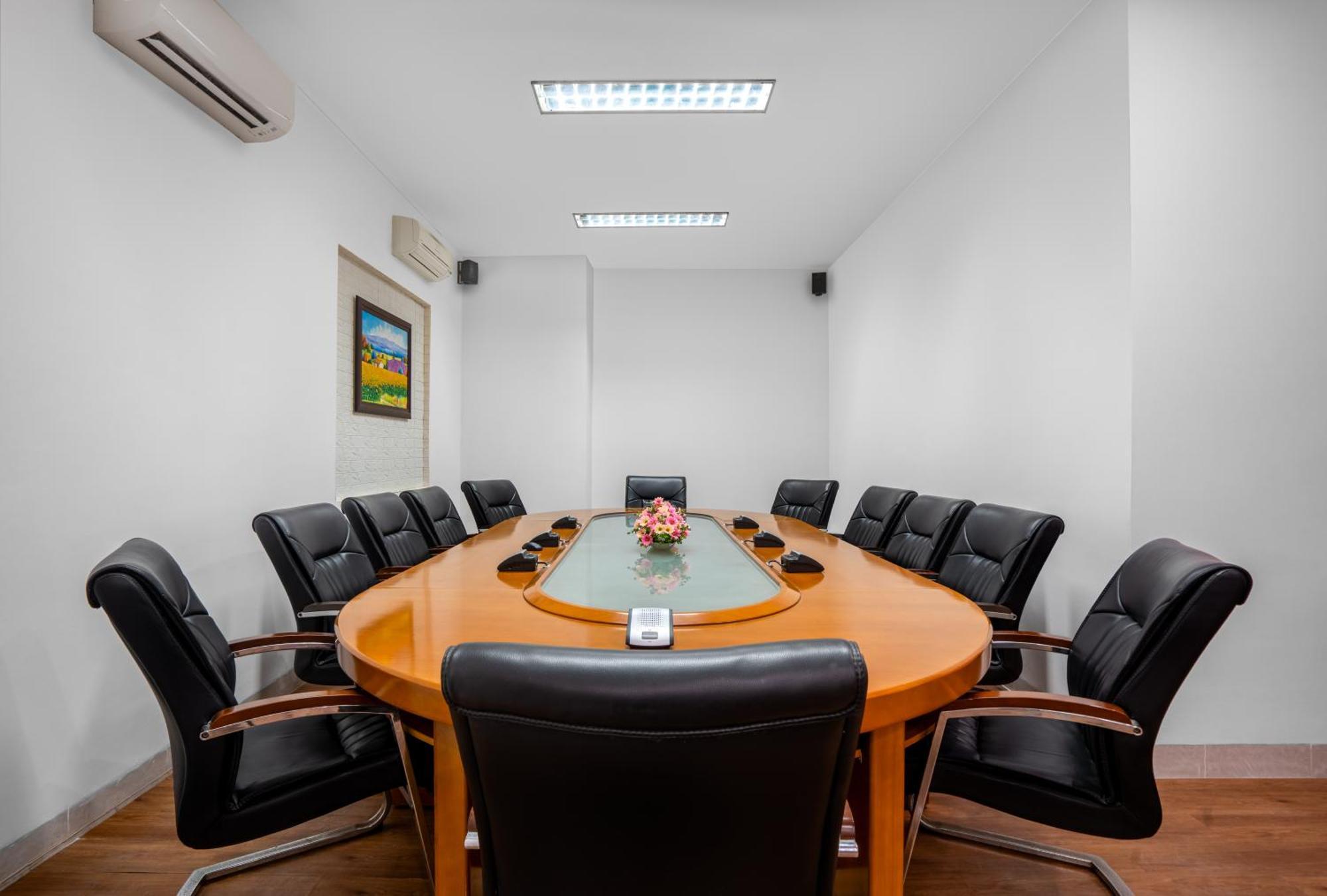 Và Trung Tâm Hội Nghị Bidv