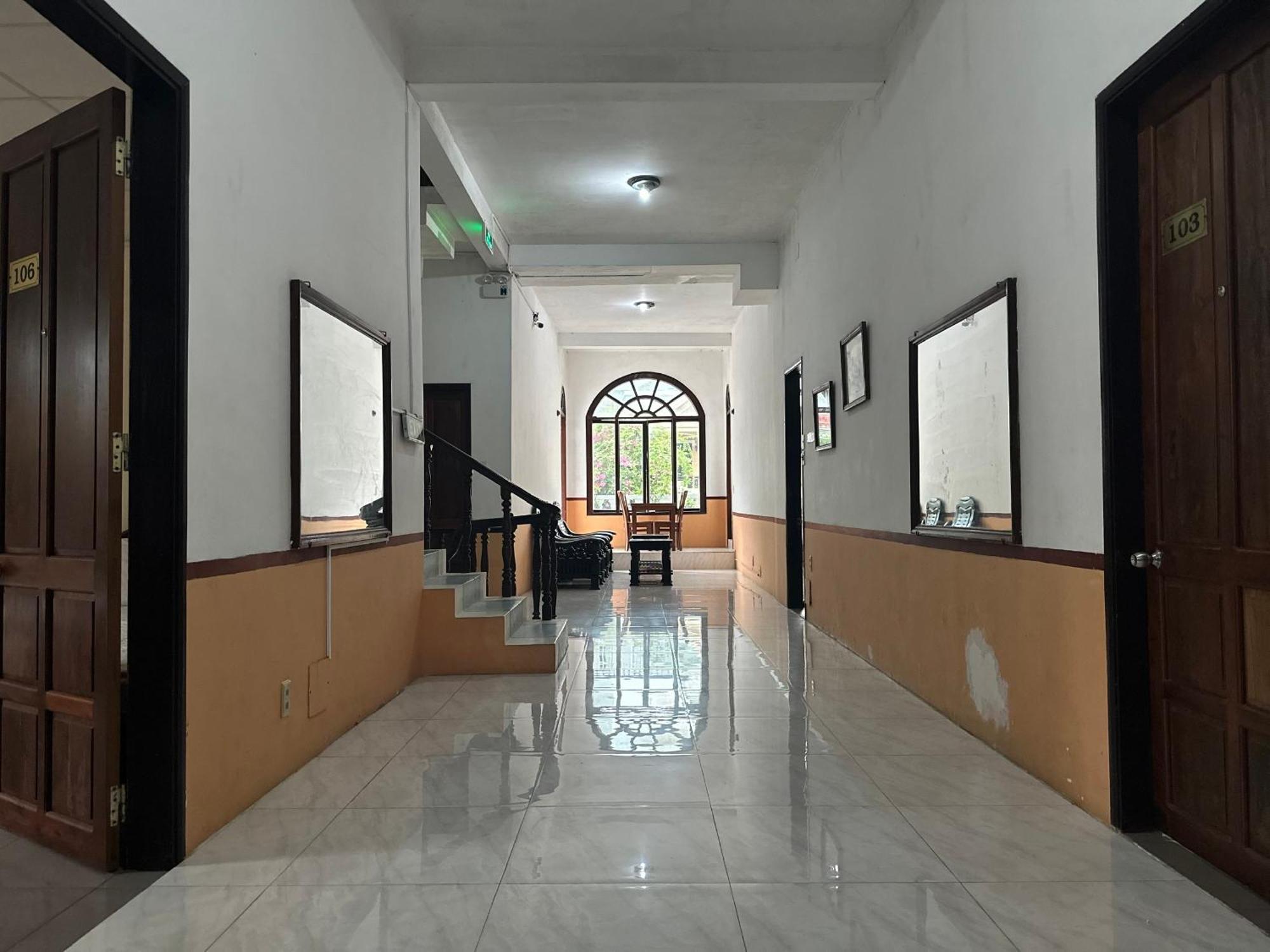 Hotel Dong Loi