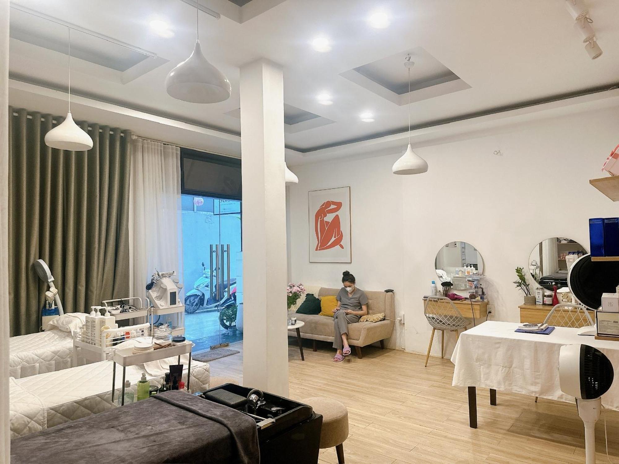 Dong Loi Hotel