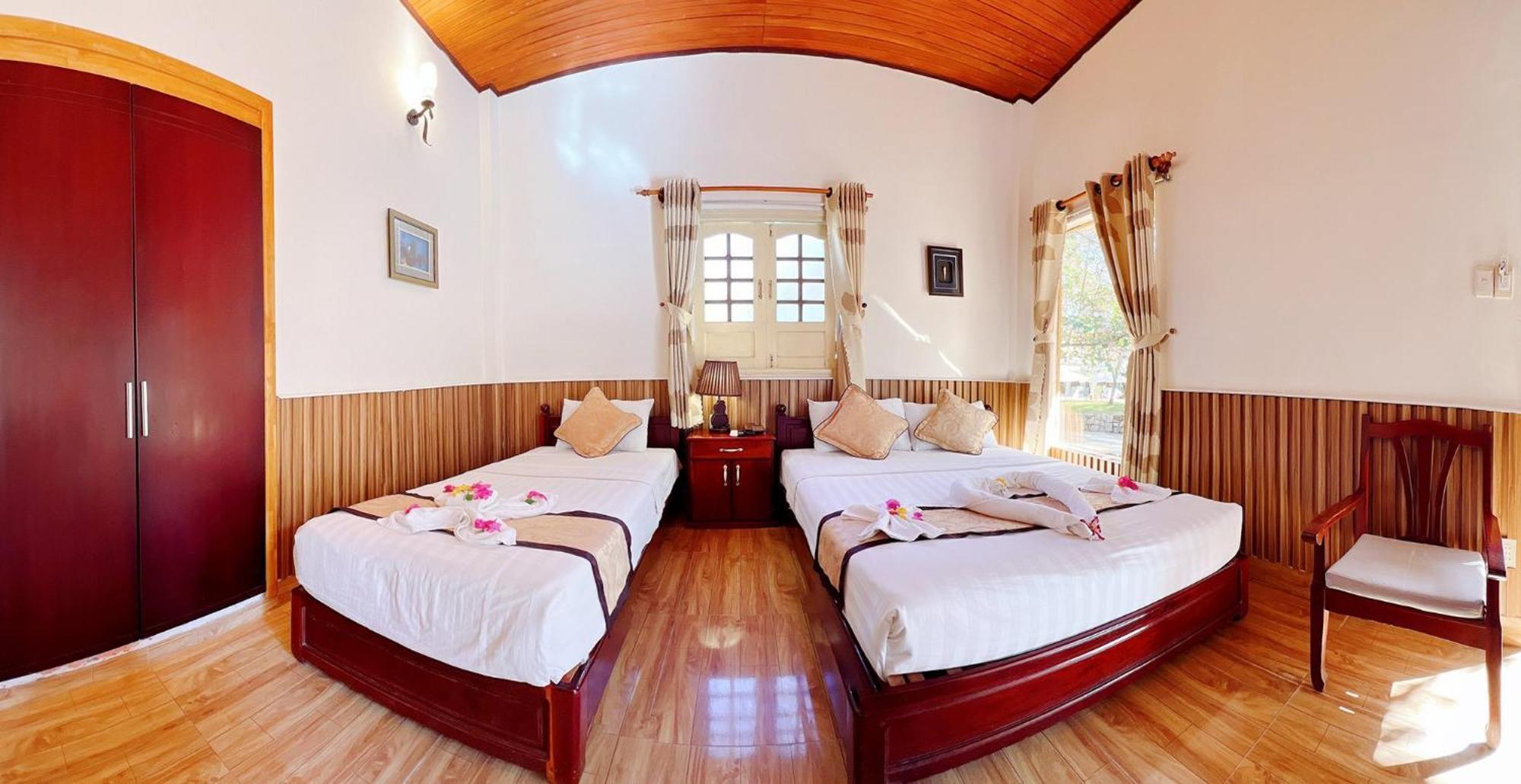 Malibu Khu nghỉ mát 2*
