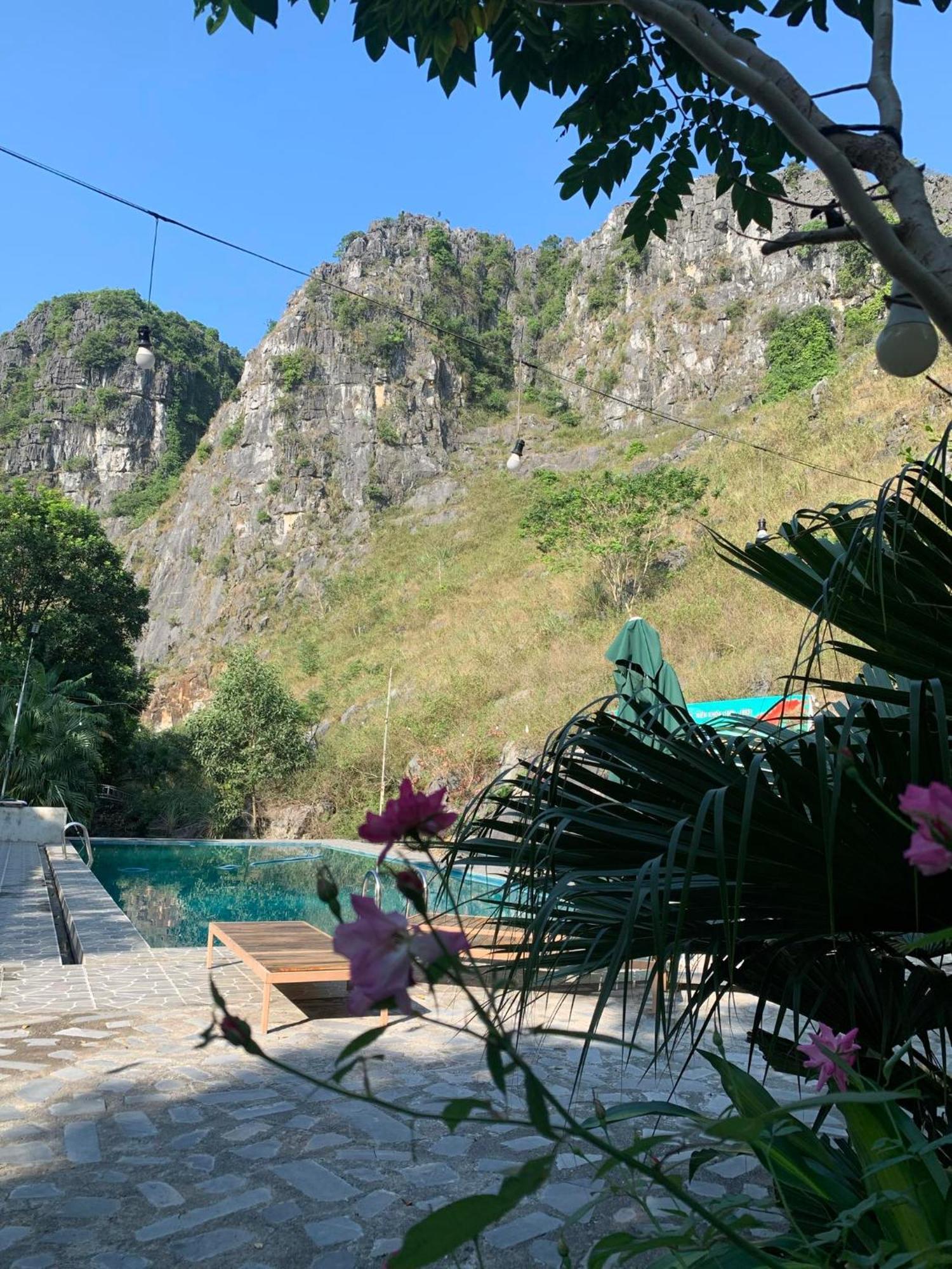 Hang Lan Ninh Binh