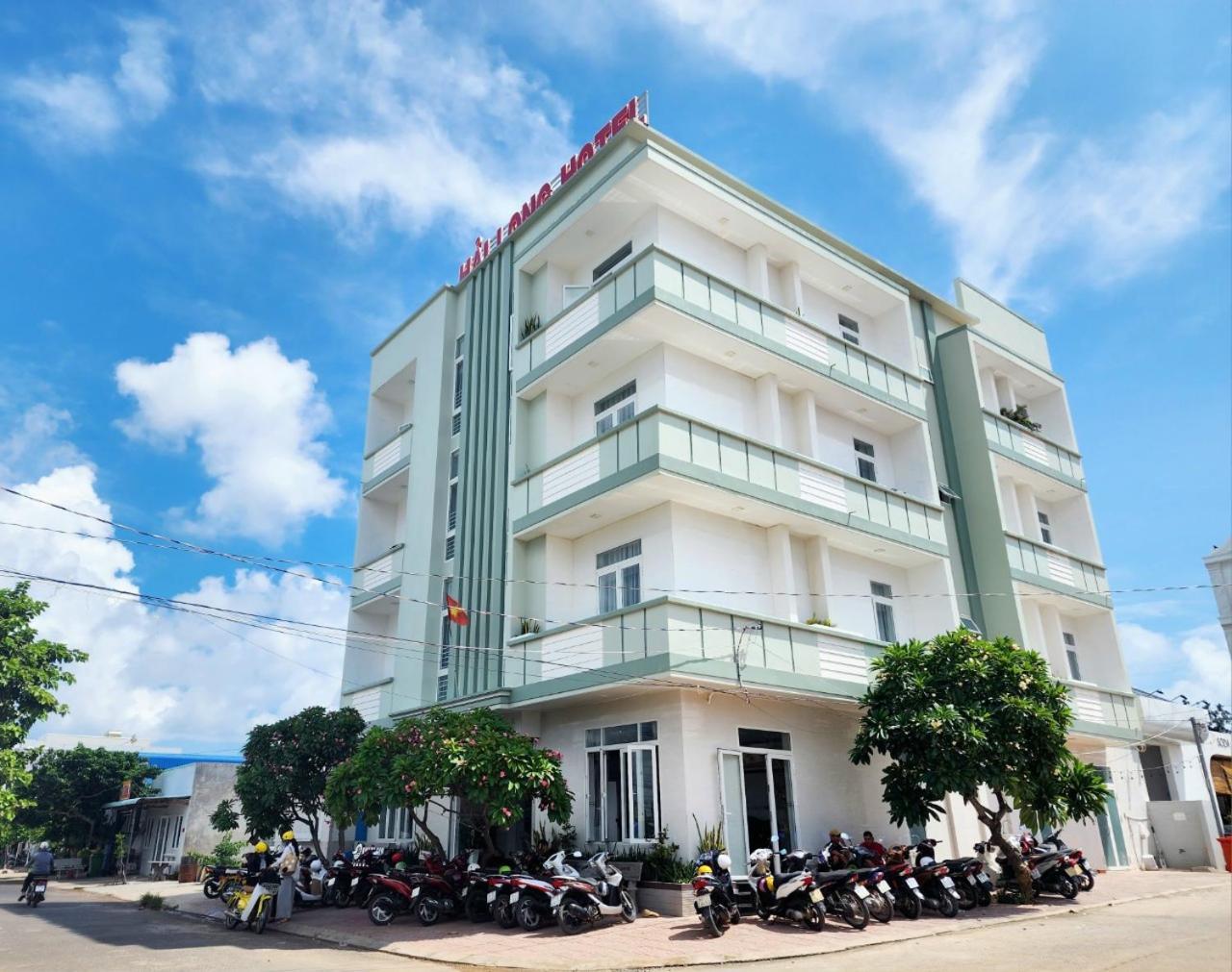 Hotel Khach San Long Dao Phu Quy