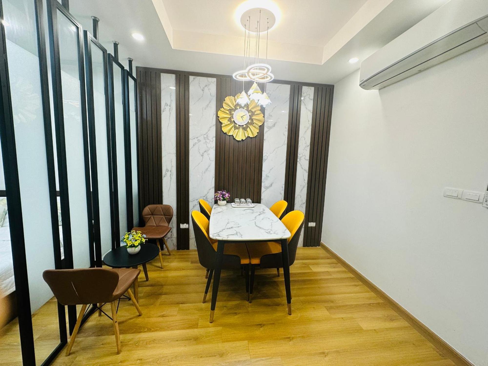 Apartment Tms - Lee Xinh