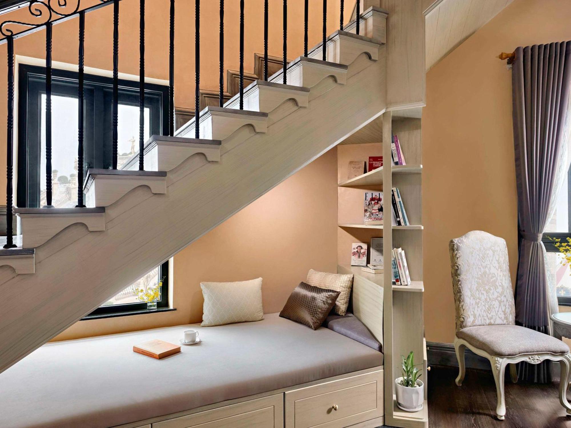 Mercure French Village Bana Hills Hotel 4*